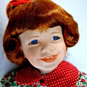 Ashton-Drake Galleries Porcelain Doll, Princess, My Heart Belongs to Daddy